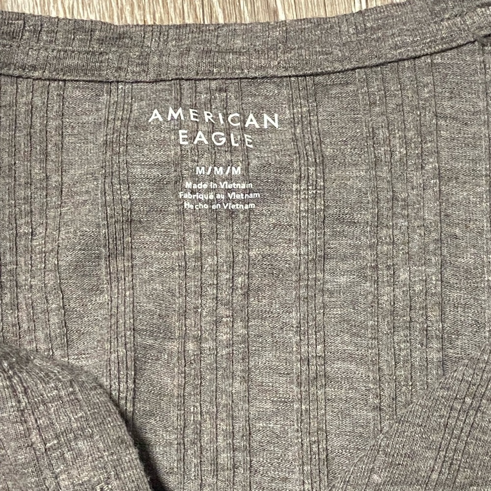 American Eagle Outfitters brown Henley top - Picture 4 of 5